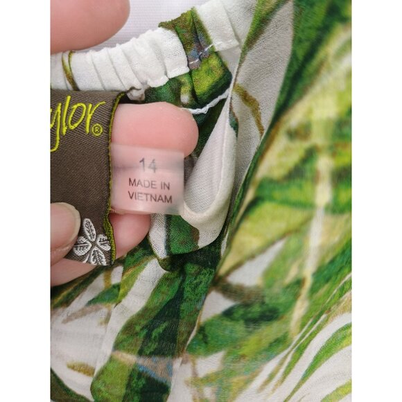 TAYLOR Green Floral Maxi Summer Dress with Flutter Sleeves Size 14 - Picture 5 of 6